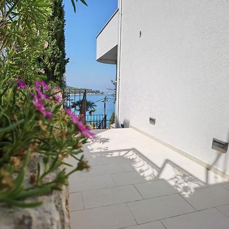 Villa Gloria ツァヴタット エクステリア 写真