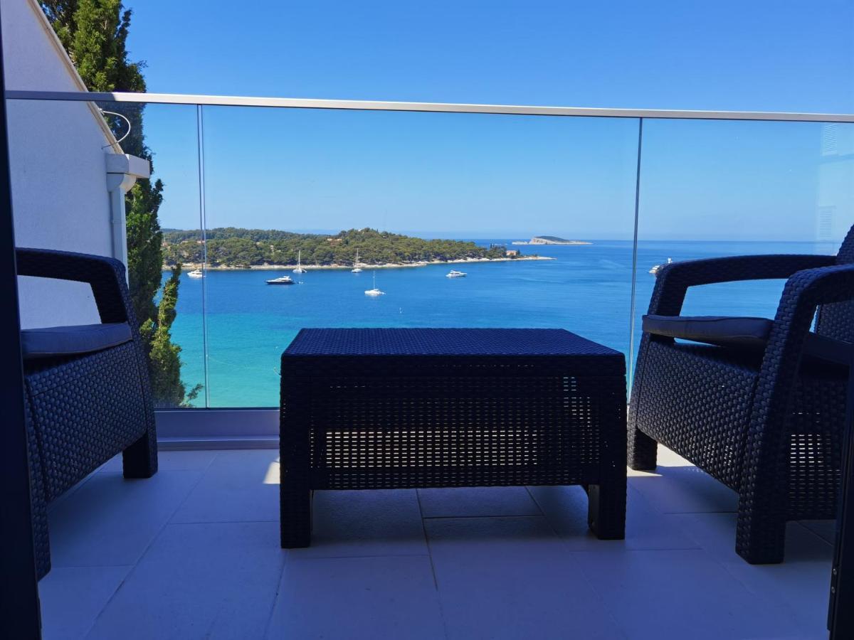 Villa Gloria ツァヴタット エクステリア 写真